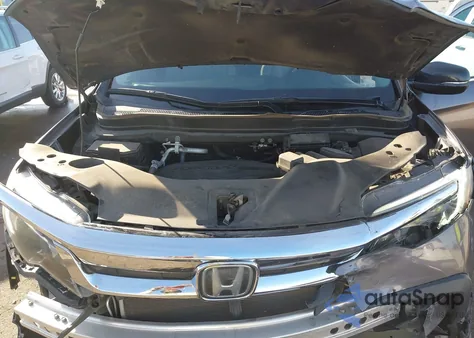 2021 Honda Pilot Ex z USA, uszkodzony, nr VIN 5FNYF5H30MB021466